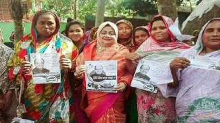 নরসিংদী-৪: ভোটারদের দ্বারে দ্বারে আ’লীগ মনোনীত প্রার্থী  হুমায়ুন পত্নী  নরসিংদী-৪: ভোটারদের দ্বারে দ্বারে আ’লীগ মনোনীত প্রার্থী  হুমায়ুন পত্নী