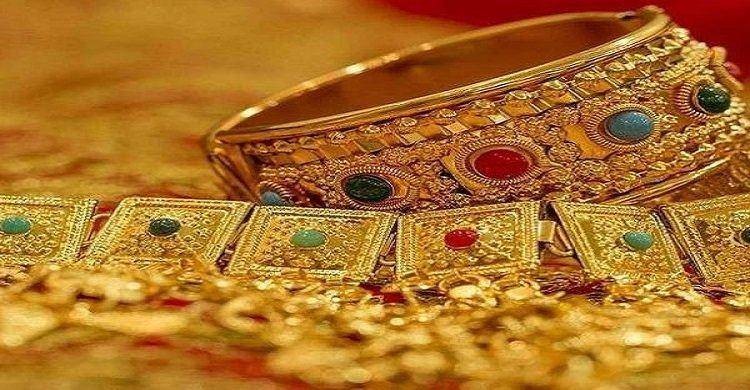 স্বর্ণে আমদানি শুল্ক ২ হাজার টাকা স্বর্ণে আমদানি শুল্ক ২ হাজার টাকা