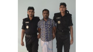 বিদেশী পিস্তল ও ইয়াবাসহ মাদক ব্যবসায়ী গ্রেফতার