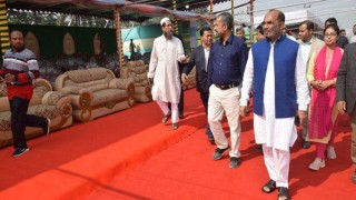 প্যারেড স্কয়ারে প্রস্তুতি কাজের অগ্রগতি পরিদর্শনে গণপূর্ত মন্ত্রী  