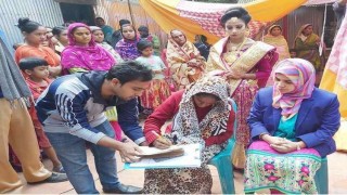 শিবপুরে বাল্যবিবাহ বন্ধ করলেন এসিল্যান্ড