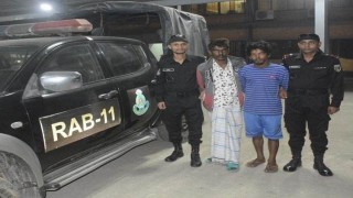 দেশী মদ ও গাঁজাসহ দুইজন গ্রেফতার