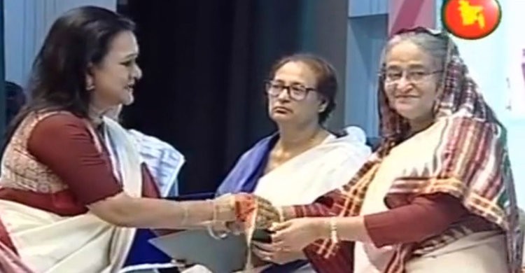 বেগম রোকেয়া পদক পেলেন দেশের ৫ বিশিষ্ট নারী বেগম রোকেয়া পদক পেলেন দেশের ৫ বিশিষ্ট নারী