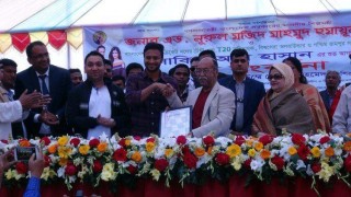 ক্রিকেটার জামাই সাকিব আল হাসানের আগমনে উচ্ছ্বসিত মনোহরদীবাসী