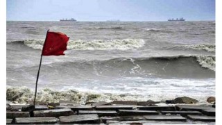 তিন বন্দরে ৩ নম্বর সতর্ক সংকেত জারি