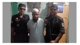 ১২ ছাত্রীকে ধর্ষণ ও যৌন হয়রানির অভিযোগে মাদ্রাসা শিক্ষক আটক ১২ ছাত্রীকে ধর্ষণ ও যৌন হয়রানির অভিযোগে মাদ্রাসা শিক্ষক আটক