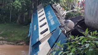 উপবন এক্সপ্রেসের কয়েকটি বগি লাইনচ্যুত