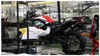 দেশে মোটর সাইকেলের উৎপাদন বছরে ১০ লাখে উন্নীত করা হবে