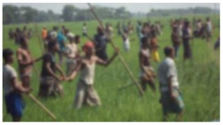 ধান কেটে না দেয়ার জের: সংঘর্ষে আহত ৪০