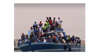 দেশে ফিরেছেন তিউনিসিয়ার সাগরে ভেসে থাকা ১৭ বাংলাদেশী