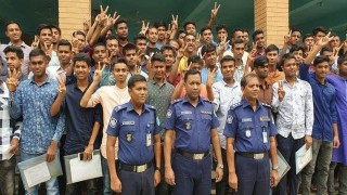 নরসিংদীতে মেধা ও যোগ্যতার ভিত্তিতে কনস্টেবল নিয়োগে ৭৬ প্রার্থী বাছাই নরসিংদীতে মেধা ও যোগ্যতার ভিত্তিতে কনস্টেবল নিয়োগে ৭৬ প্রার্থী বাছাই