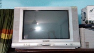 জেনে নিন কী কারণে টেলিভিশন বিষ্ফোরণ ঘটে