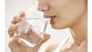 প্রচন্ড গরমের এই  রোজায় পানিশূন্যতা হলে যা করবেন প্রচন্ড গরমের এই  রোজায় পানিশূন্যতা হলে যা করবেন