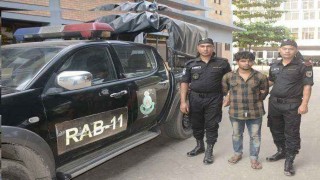 ট্রাক তল্লাশী করে মিললো ৩৮৯০ পিস ইয়াবা