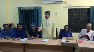 সাংবাদিকদের অনেক প্রতিকূলতার মধ্যে দায়িত্ব পালন করতে হয়: রিয়াজুল কবির কাউছার সাংবাদিকদের অনেক প্রতিকূলতার মধ্যে দায়িত্ব পালন করতে হয়: রিয়াজুল কবির কাউছার