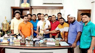 ভারতে সানজারান ট্রফি ফুটবল টুর্ণামেন্টে পলাশ স্পোর্টিং ক্লাব রানারআপ