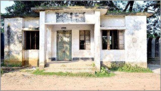 নরসিংদীতে অধিকাংশ মাধ্যমিক বিদ্যালয়ে নেই বিজ্ঞানাগার