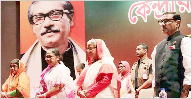 নারী-পুরুষ সমানভাবে কাজ করতে না পারলে সমাজ দাঁড়াতে পারে না: প্রধানমন্ত্রী নারী-পুরুষ সমানভাবে কাজ করতে না পারলে সমাজ দাঁড়াতে পারে না: প্রধানমন্ত্রী