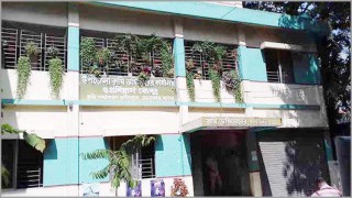 সাংবাদিকরা ‘স্যার’ সম্বোধন না করায়...