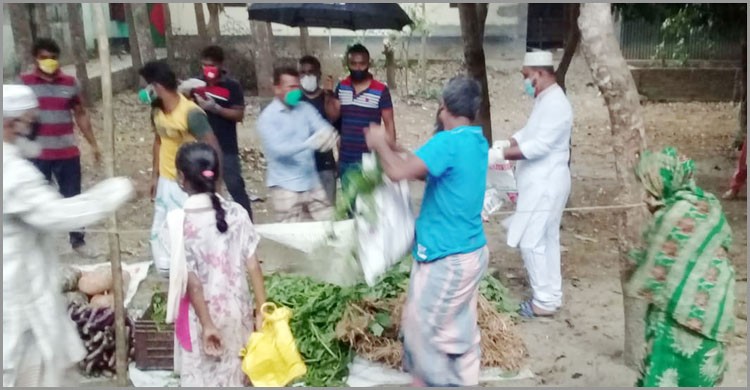 শিবপুরে কিশোর সংগঠনের উদ্যোগে বিনামূল্যে সবজি বিতরণ শিবপুরে কিশোর সংগঠনের উদ্যোগে বিনামূল্যে সবজি বিতরণ