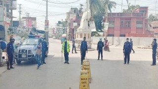করোনাভাইরাস: নরসিংদীতে পুলিশের অভিযান অব্যাহত