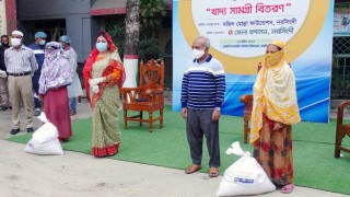 নরসিংদীতে ১০ হাজার পরিবারে খাদ্যসামগ্রী বিতরণ করলো মজিদ মোল্লা ফাউন্ডেশন