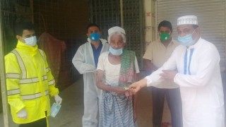 শিবপুরে কর্মহীন দরিদ্রদের মাঝে নগদ অর্থ বিতরণ