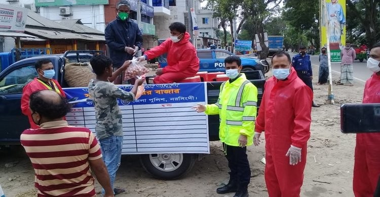 শিবপুর মডেল থানার উদ্যোগে সূলভ মূল্যে ঘরের বাজার কার্যক্রম শুরু শিবপুর মডেল থানার উদ্যোগে সূলভ মূল্যে ঘরের বাজার কার্যক্রম শুরু
