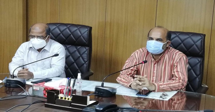 করোনা ক্রান্তিকালীন দুর্নীতি ও অনিয়মের বিরুদ্ধে কঠোর হুঁশিয়ারি মন্ত্রীর করোনা ক্রান্তিকালীন দুর্নীতি ও অনিয়মের বিরুদ্ধে কঠোর হুঁশিয়ারি মন্ত্রীর