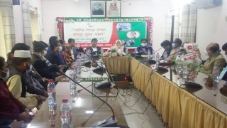 বঙ্গবন্ধুর ভাস্কর্য ভাংচুর: বেলাবতে সরকারী কর্মকর্তাদের প্রতিবাদ