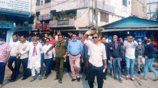 ঘোড়াশাল পৌর নির্বাচন: গণসংযোগে ব্যস্ত সম্ভাব্য মেয়র প্রার্থী তুষার