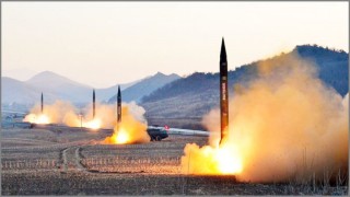 ইয়েমেনে হুথিদের হামলায় ৬০ সেনা নিহত