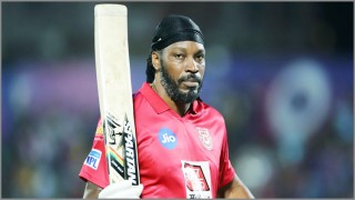 কাল ঢাকায় আসছেন ব্যাটিং দানব গেইল কাল ঢাকায় আসছেন ব্যাটিং দানব গেইল