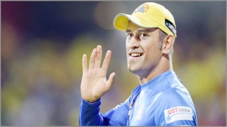 শিগগিরই ওয়ানডে ক্যারিয়ারের ইতি টানবেন ধোনি! শিগগিরই ওয়ানডে ক্যারিয়ারের ইতি টানবেন ধোনি!