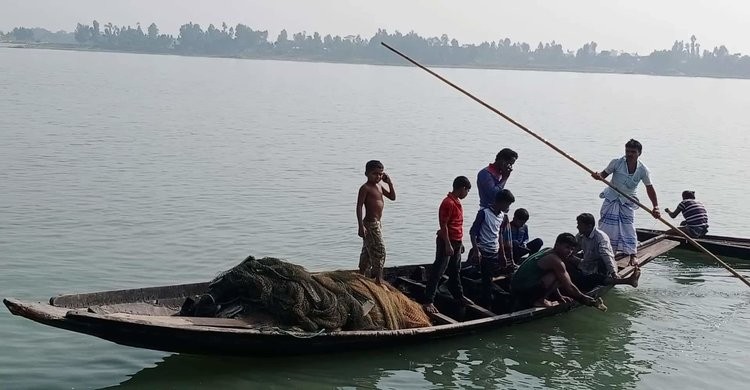 রায়পুরায় নদীতে ডুবে মাঝির মৃত্যু রায়পুরায় নদীতে ডুবে মাঝির মৃত্যু