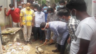 মাধবদীর ৩ নং ওয়ার্ডে সড়ক নির্মাণ কাজের উদ্বোধন