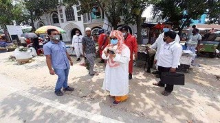 শিবপুরে স্বাস্থ্যবিধি না মানলেই অর্থদণ্ড শিবপুরে স্বাস্থ্যবিধি না মানলেই অর্থদণ্ড