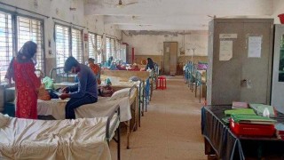 করোনা আতংকে রোগীশূণ্য নরসিংদী সদর হাসপাতাল 