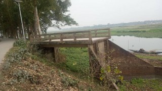 বেলাবতে সংযোগ সড়ক না থাকায় কাজে আসছেনা একাধিক সেতু 