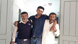 পলাশে ব্যবসায়ীকে ডেকে নিয়ে পিটিয়ে আহত করলো পুলিশ কর্মকর্তা