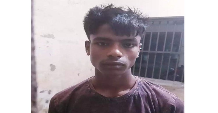 শিবপুরে ৭ বছরের শিশু ধর্ষণের শিকার, অভিযুক্ত গ্রেফতার শিবপুরে ৭ বছরের শিশু ধর্ষণের শিকার, অভিযুক্ত গ্রেফতার
