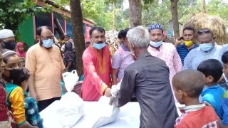 পলাশের সাবেক এমপি পোটনের উদ্যোগে শিবপুরে খাদ্য সামগ্রী বিতরণ