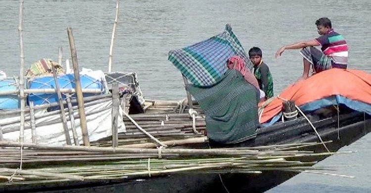 সমুদ্রে মৎস্য আহরণে বিরত থাকা জেলেদের জন্য ভিজিএফ চাল বরাদ্দ সমুদ্রে মৎস্য আহরণে বিরত থাকা জেলেদের জন্য ভিজিএফ চাল বরাদ্দ