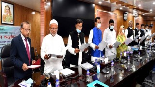আত্মকেন্দ্রিক নয়, জনগণের কল্যাণে কাজ করুন: শপথগ্রহণ অনুষ্ঠানে স্থানীয় সরকার মন্ত্রী আত্মকেন্দ্রিক নয়, জনগণের কল্যাণে কাজ করুন: শপথগ্রহণ অনুষ্ঠানে স্থানীয় সরকার মন্ত্রী