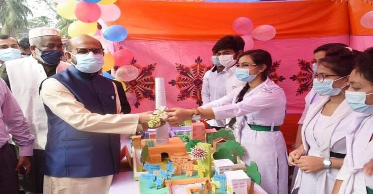 তথ্যপ্রযুক্তিনির্ভর রাষ্ট্র ব্যবস্থা বিনির্মাণে অবিরাম কাজ করছে সরকার: শ ম রেজাউল করিম তথ্যপ্রযুক্তিনির্ভর রাষ্ট্র ব্যবস্থা বিনির্মাণে অবিরাম কাজ করছে সরকার: শ ম রেজাউল করিম