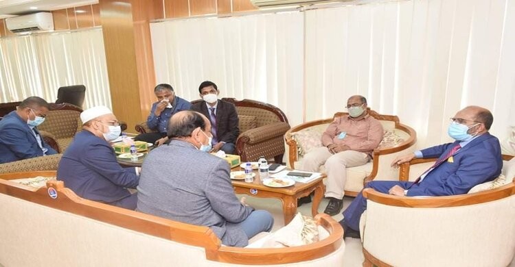 পোল্ট্রি ও হিমায়িত মৎস্য রপ্তানি শিল্পের উন্নয়নে পদক্ষেপ নেবে সরকার: মৎস্য ও প্রাণিসম্পদ মন্ত্রী পোল্ট্রি ও হিমায়িত মৎস্য রপ্তানি শিল্পের উন্নয়নে পদক্ষেপ নেবে সরকার: মৎস্য ও প্রাণিসম্পদ মন্ত্রী