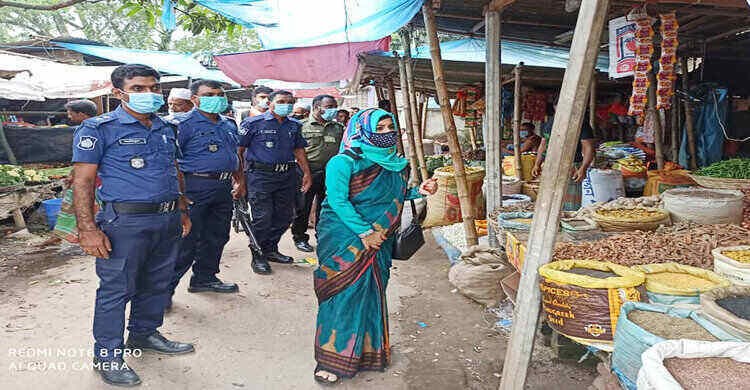 বকশিগঞ্জে মোবাইল কোর্টে দুই ব্যবসায়ীর অর্থদণ্ড বকশিগঞ্জে মোবাইল কোর্টে দুই ব্যবসায়ীর অর্থদণ্ড