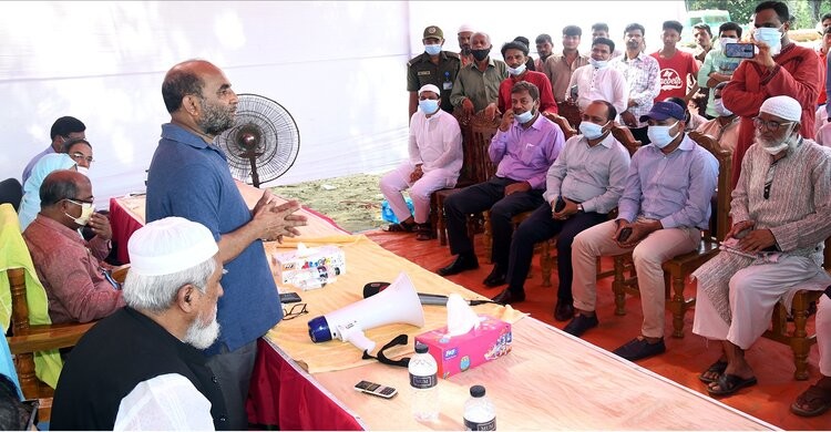 হালদায় মা মাছ রক্ষায় প্রয়োজনীয় সকল পদক্ষেপ নেয়া হবে: মৎস্য ও প্রাণিসম্পদ মন্ত্রী হালদায় মা মাছ রক্ষায় প্রয়োজনীয় সকল পদক্ষেপ নেয়া হবে: মৎস্য ও প্রাণিসম্পদ মন্ত্রী