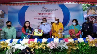 মাধবদীর নুরালাপুর ইউনিয়নে বিভিন্ন উপকরণ ও অনুদানের চেক বিতরণ