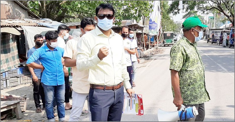 শিবপুরে করোনা প্রতিরোধে মাঠে নেমেছে উপজেলা প্রশাসন শিবপুরে করোনা প্রতিরোধে মাঠে নেমেছে উপজেলা প্রশাসন